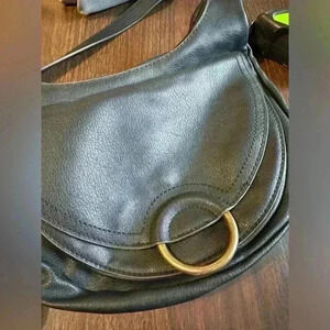 A.N.A A New Approach Black Crossbody Purse. Leather. Pockets. Gold Accent. Nice